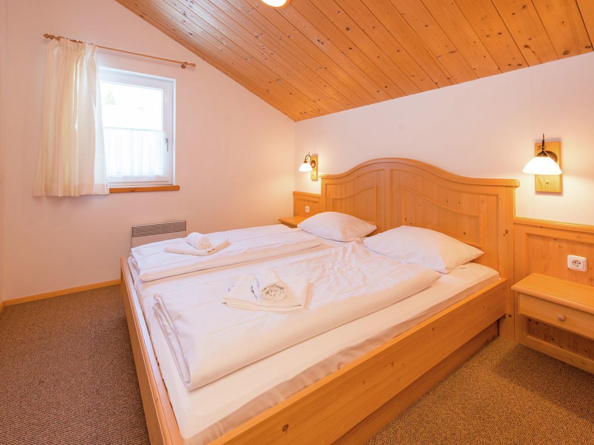 Chalet In Annaberg-Lungoetz With Shared Sauna Villa Exteriör bild