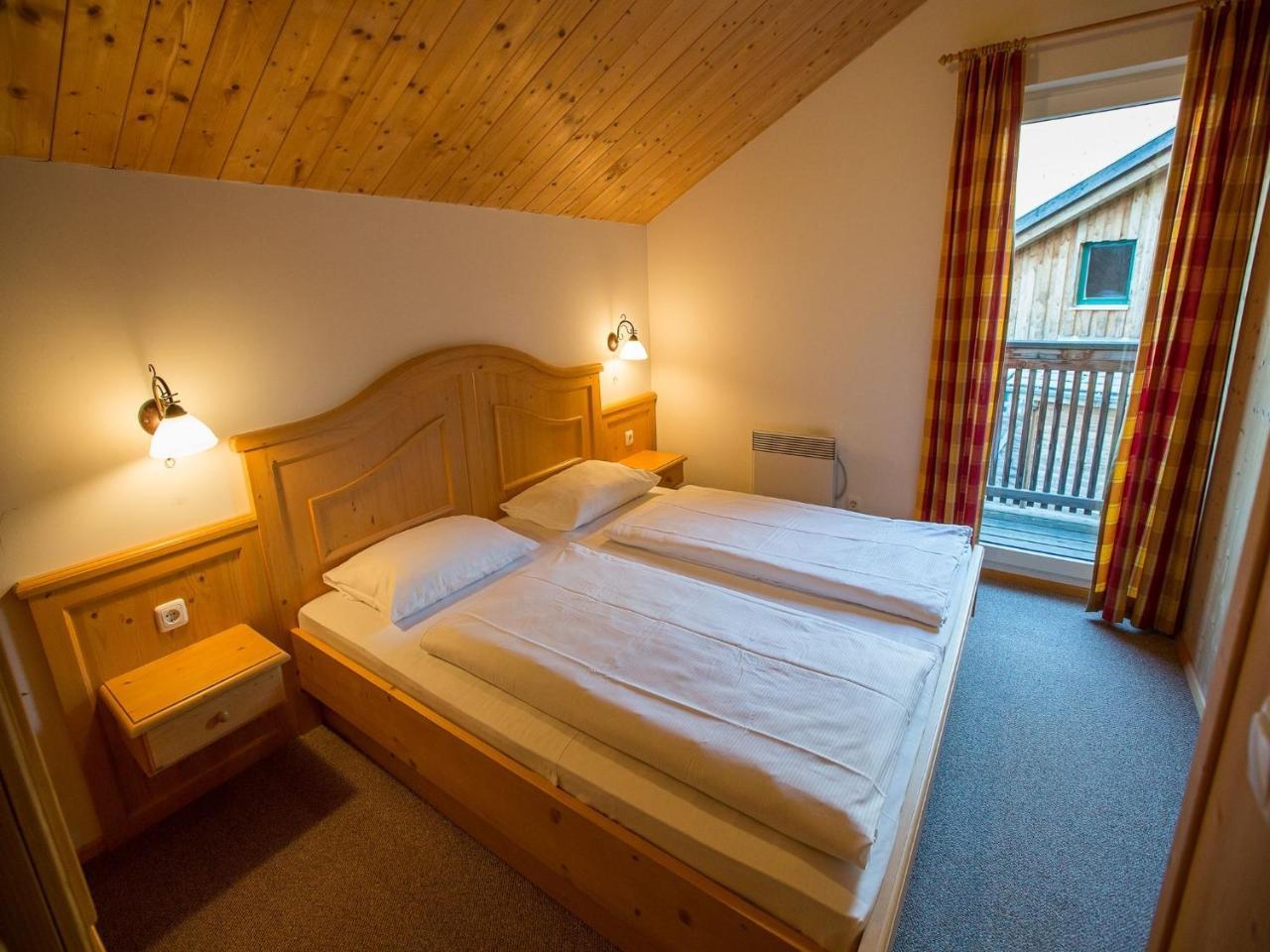 Chalet In Annaberg-Lungoetz With Shared Sauna Villa Exteriör bild